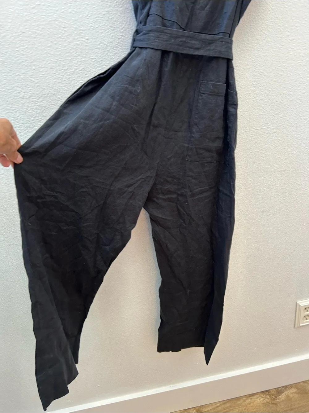 EVERLANE black linen overalls